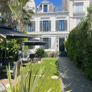 3* Hotell Pruly Centre