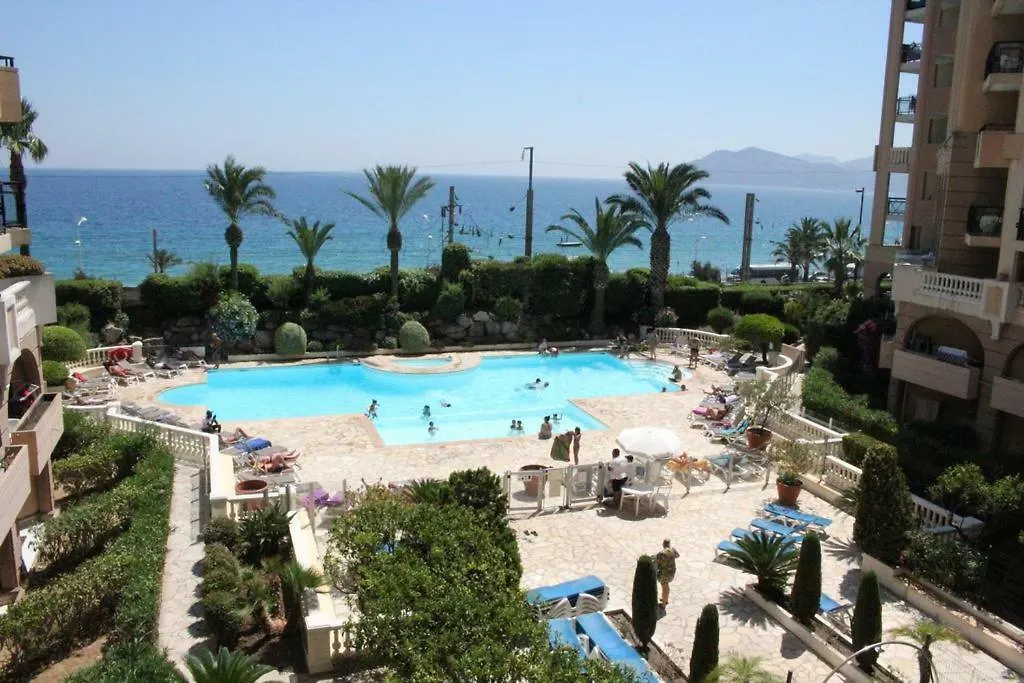 Residence Pierre & Vacances Cannes Verrerie 3*,